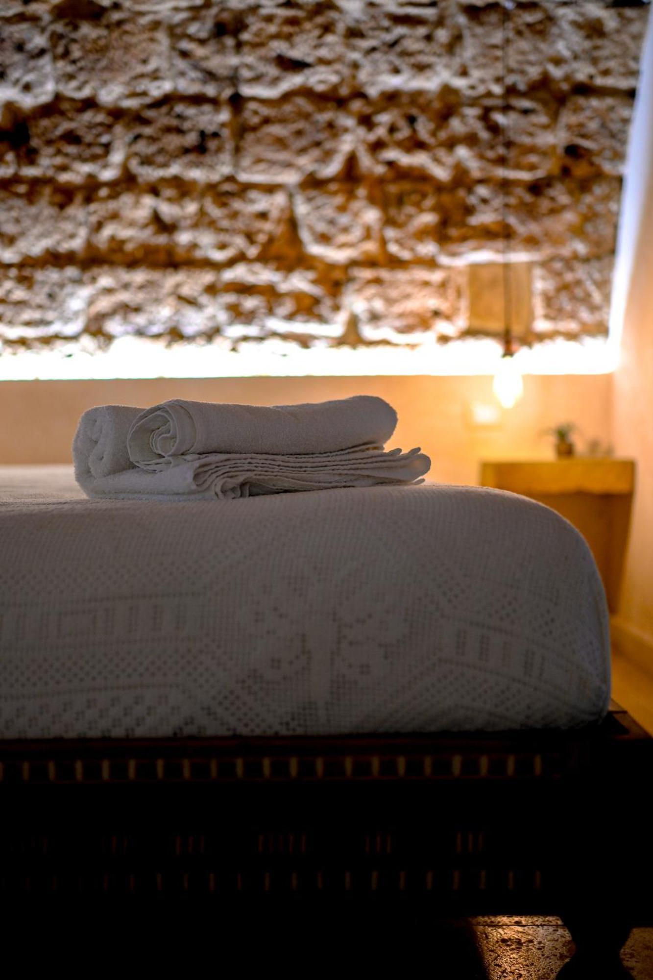 La Grotta, Luxury Suite & Spa Ното Экстерьер фото