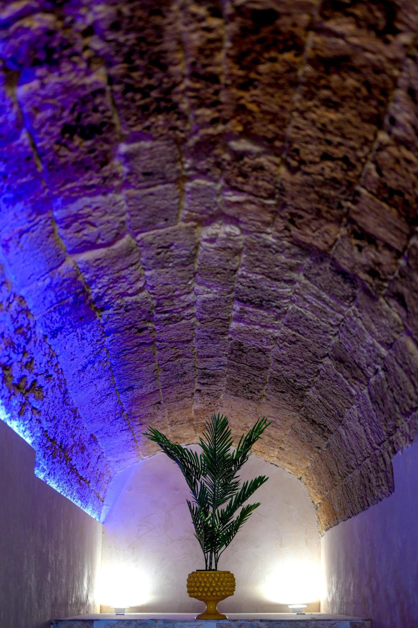 La Grotta, Luxury Suite & Spa Ното Экстерьер фото