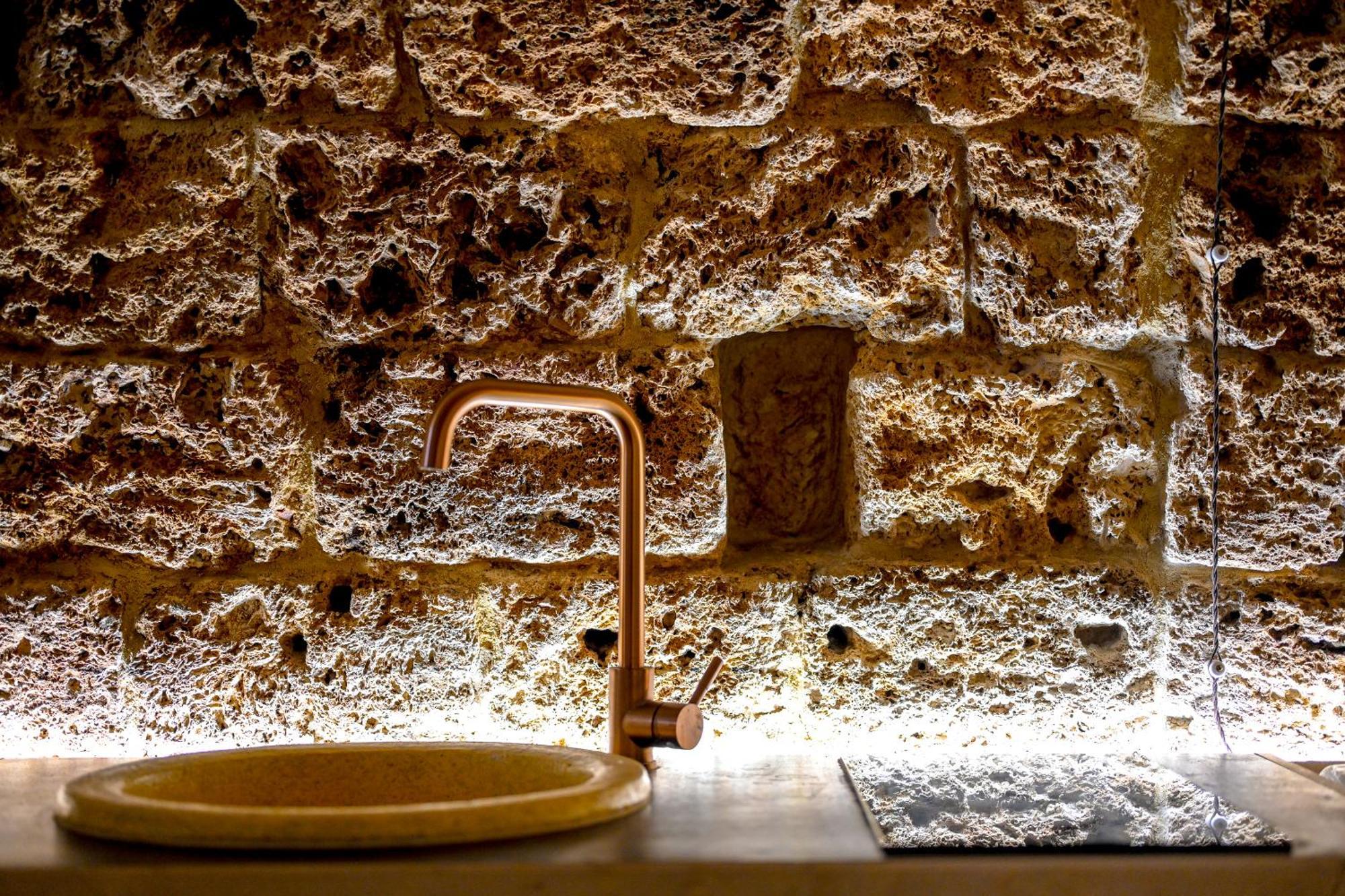 La Grotta, Luxury Suite & Spa Ното Экстерьер фото